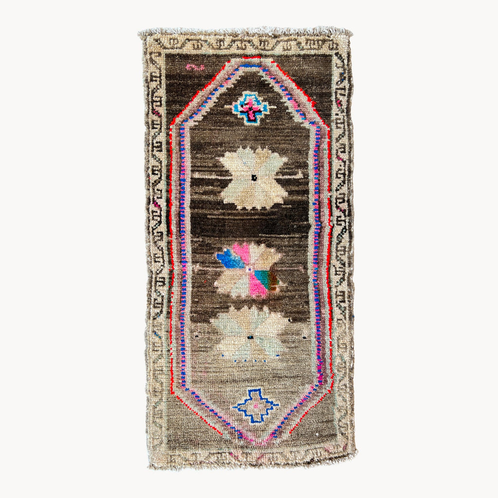 Toronto Vintage Turkish Mini Rug | 1'6" x 3'